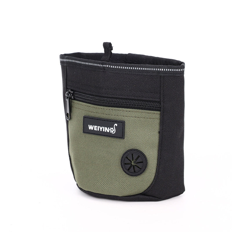 Dog treat training pouch product features and details